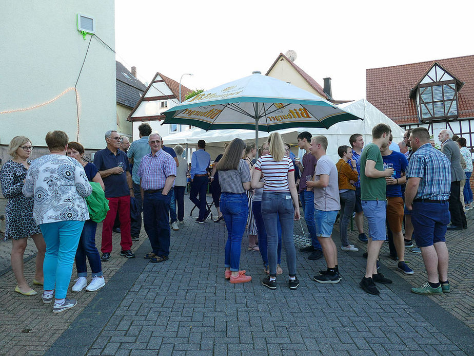 Sommerserenade vor dem "Chorfürst" (Foto: Karl-Franz Thiede)